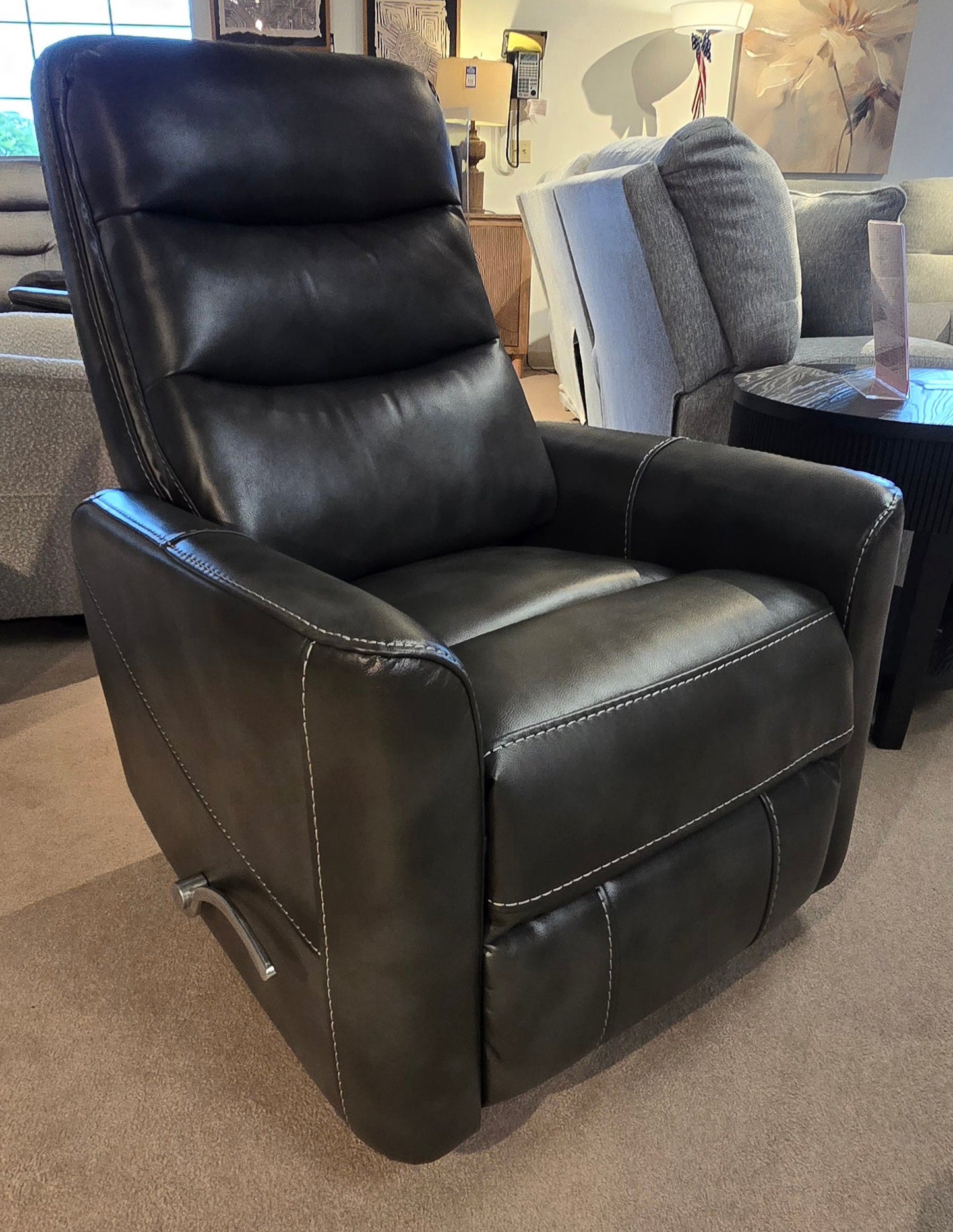 Hercules Manual Swivel Glider Recliner