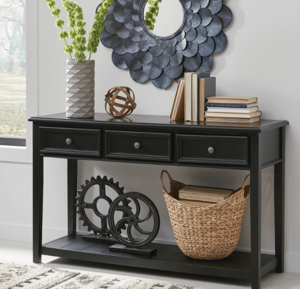 Beckincreek Sofa Table