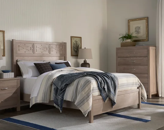 Tide & Timber Fretwork Bed