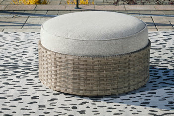 Calworth Outdoor Seating Set