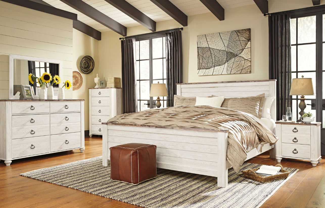 Willowton Bedroom Collection
