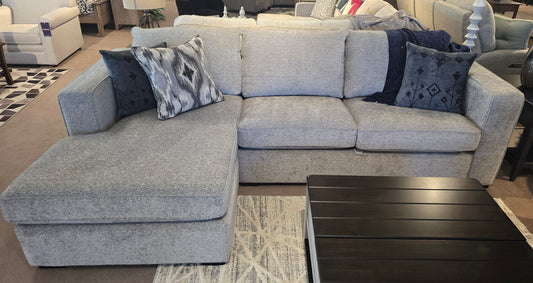 Luella 2pc Sectional