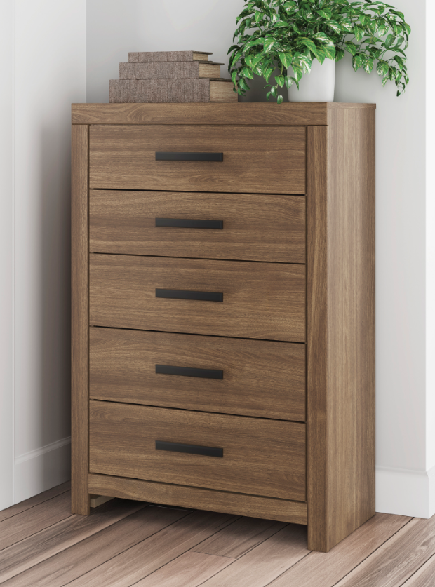 Broachmyn 5 Drawer Chest - Auburn