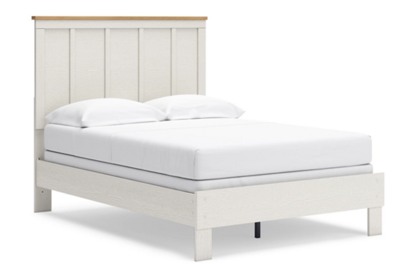 Linnocreek Panel Bed