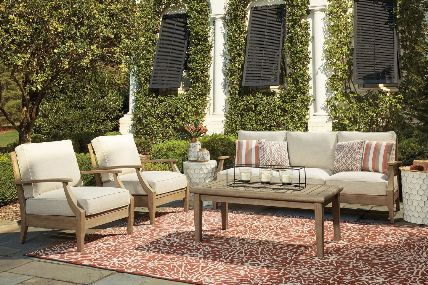 Clare View Outdoor Set