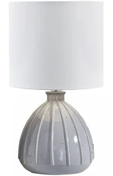 Granter table lamp