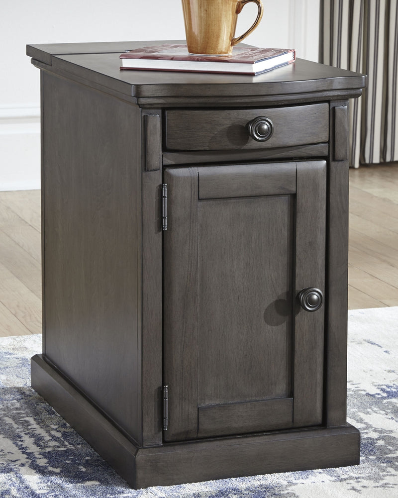 Laflorn Signature Design by Ashley Chair Side End Table